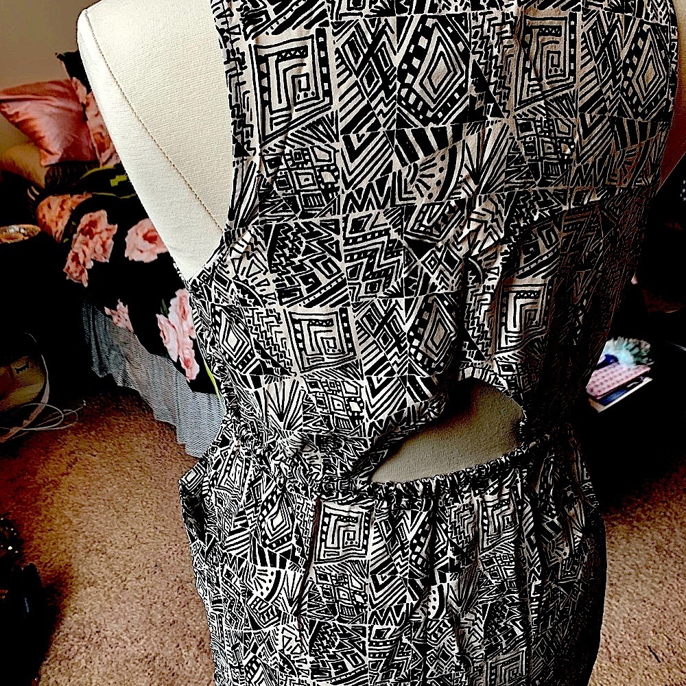 Geo Print Tunic - Picture 3 of 4